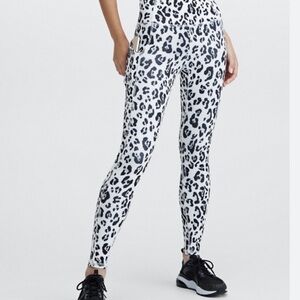FABLETICS Leopard Print Women's Leggings